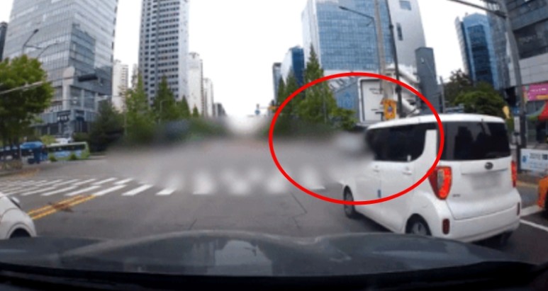 박신영 아나운서 오토바이 사고 gif