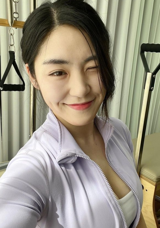 윤과장 배우 류비