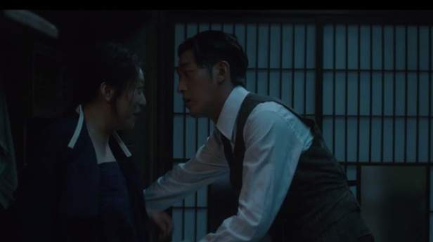 아가씨 준코 하정우 장면