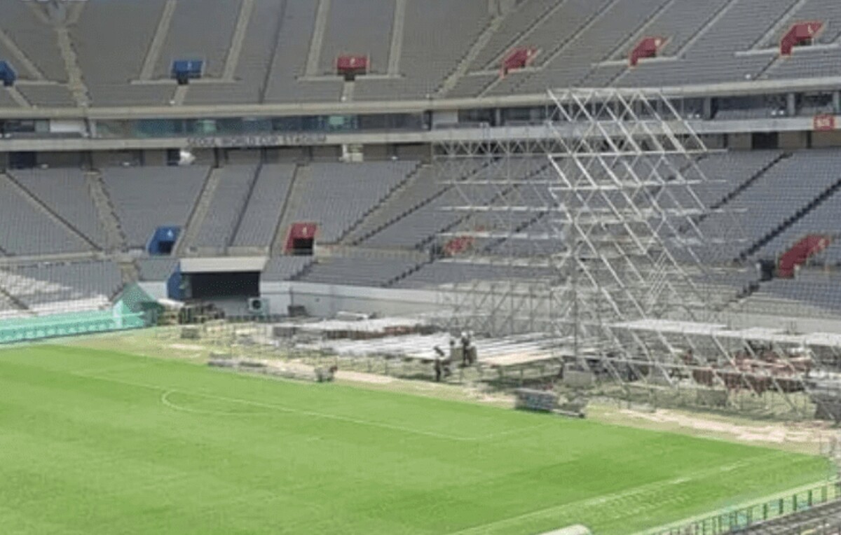 서울 상암 월드컵 경기장 잼버리 K팝 공연 무대 설치