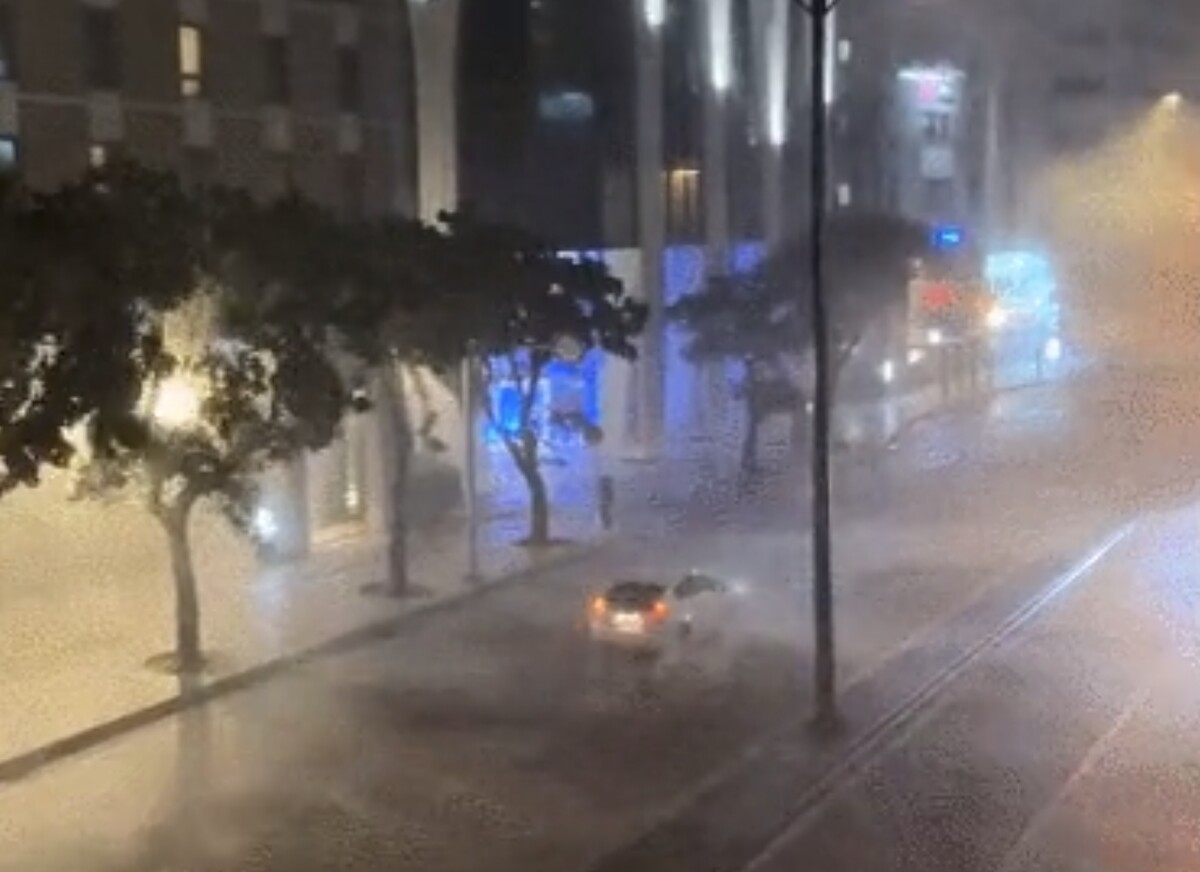 한반도 상륙 태풍 카눈 실시간 위력