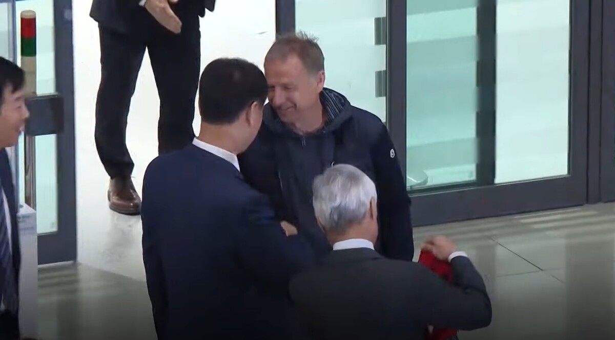 클린스만 국대 감독 부임 당시 입국 장면