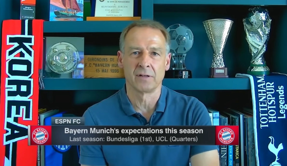 집에 있는 클린스만 감독