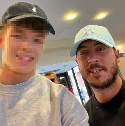 팀 구하지 못한 아자르 첼시 경기 관람