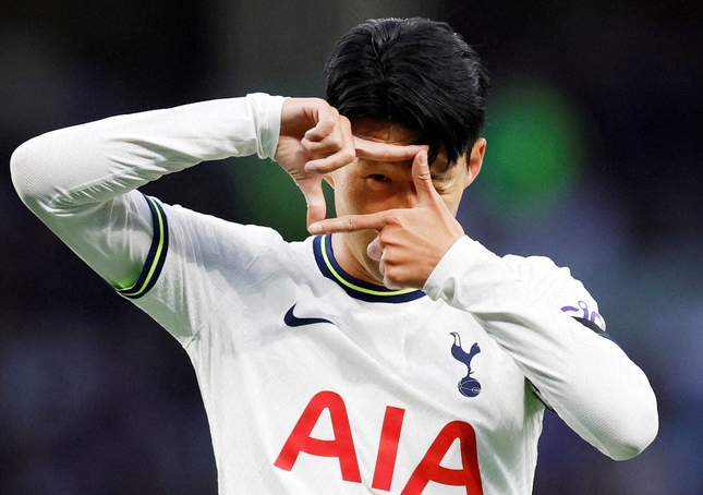 손흥민 골 세레모니