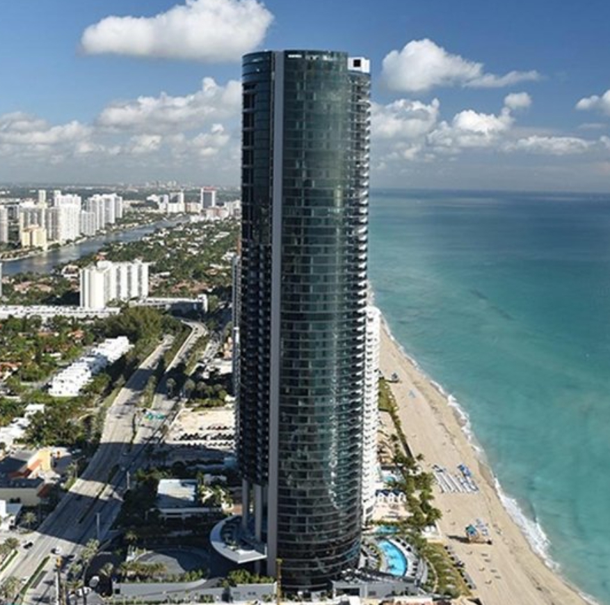 메시가 2019년 매입한 마이애미 포르쉐 디자인 타워