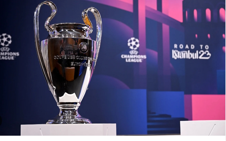 챔피언스리그 트로피 빅이어