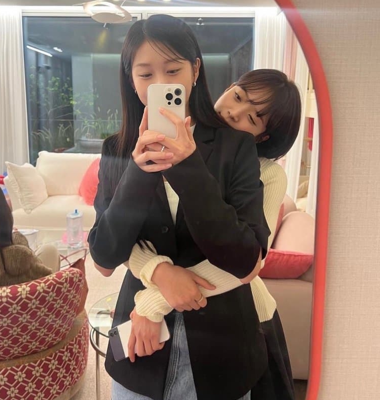 김지영 유이수 인스타그램