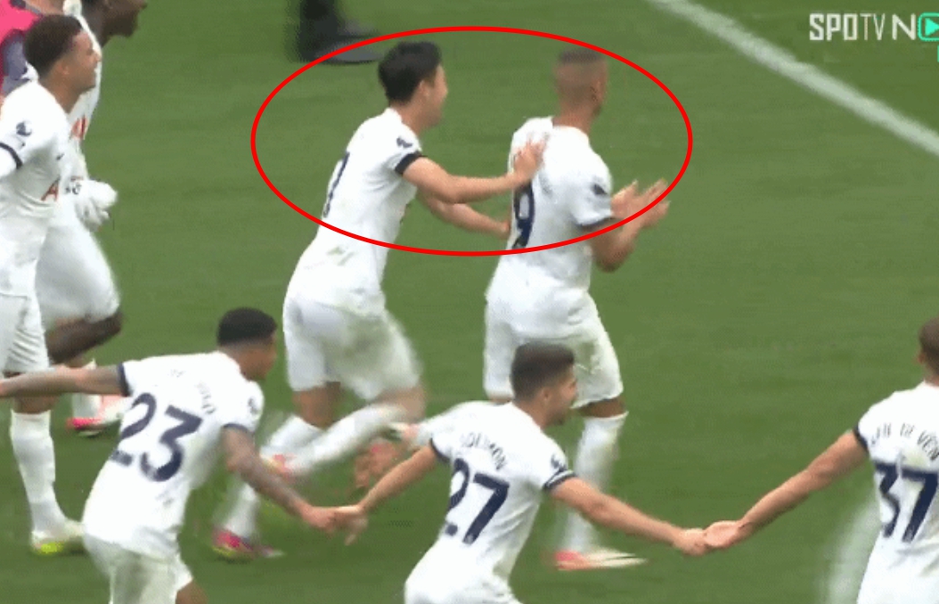 경기 후 히샬리송 챙겨주는 주장 손흥민 / 스포티비