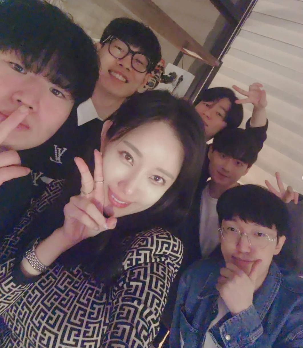 신예지 카론 소속 크리에이터