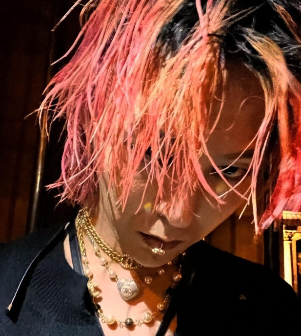 YG 탈퇴한 지드래곤