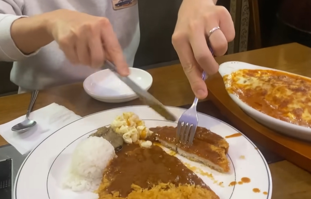 전청조 단골 돈가스집