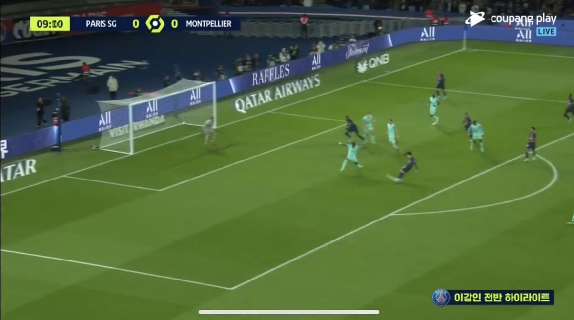 음바페 흘려주기 후 이강인 골