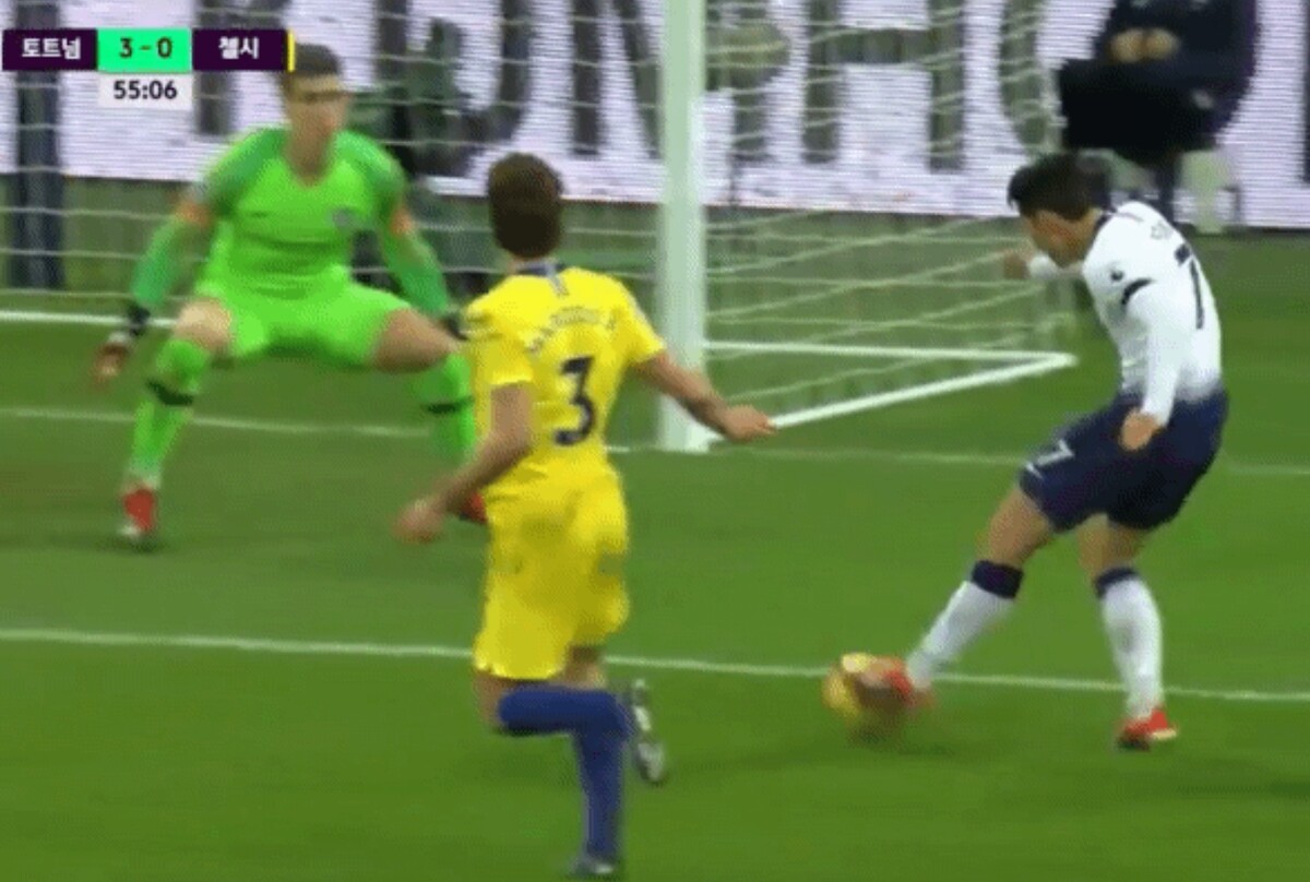 2018년 첼시전 골 넣는 손흥민