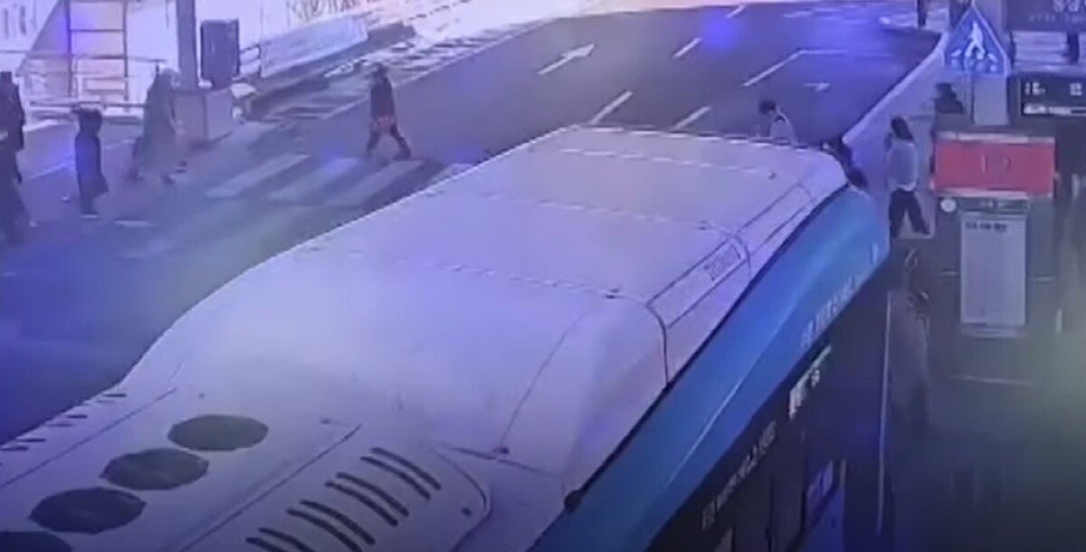 수원역 환승센터 버스사고 CCTV 영상