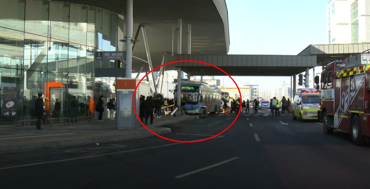 수원역 사고 버스 사진