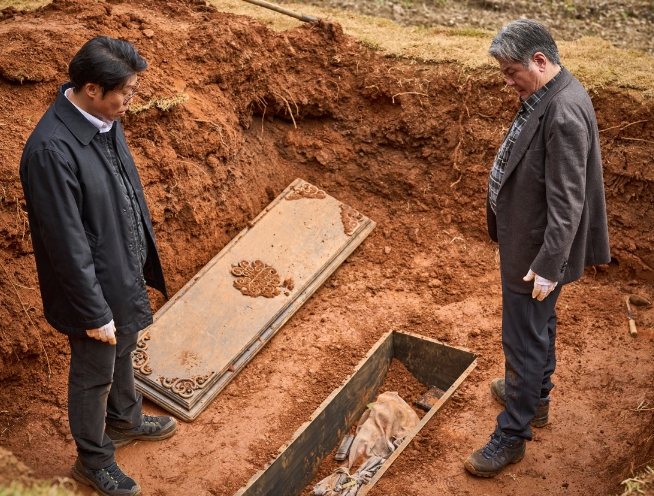 영화 파묘 묫자리 장면