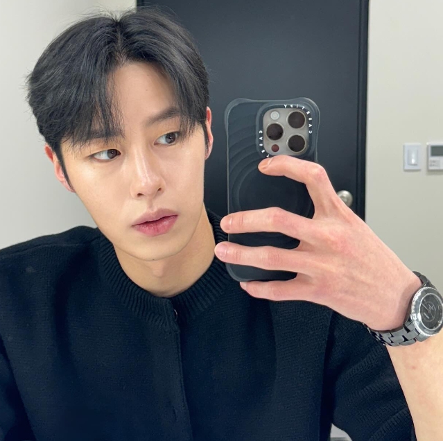 배우 이재욱 인스타