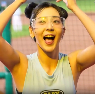 목나경 치어리더 겨드랑이 화제