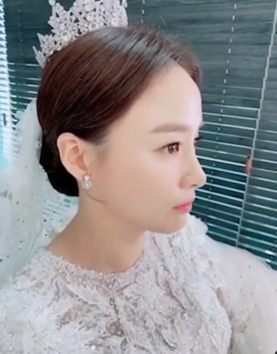 EBS 영어 강사 레이나 김효은 결혼 남편 연봉