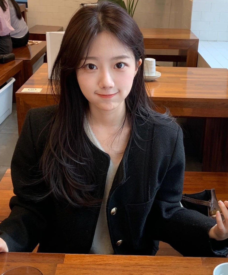 'LCK 결승 이은빈 아나운서 데뷔' 인스타 통해 공개된 놀라운 과거 행적 (나이, 결혼, 프로필)