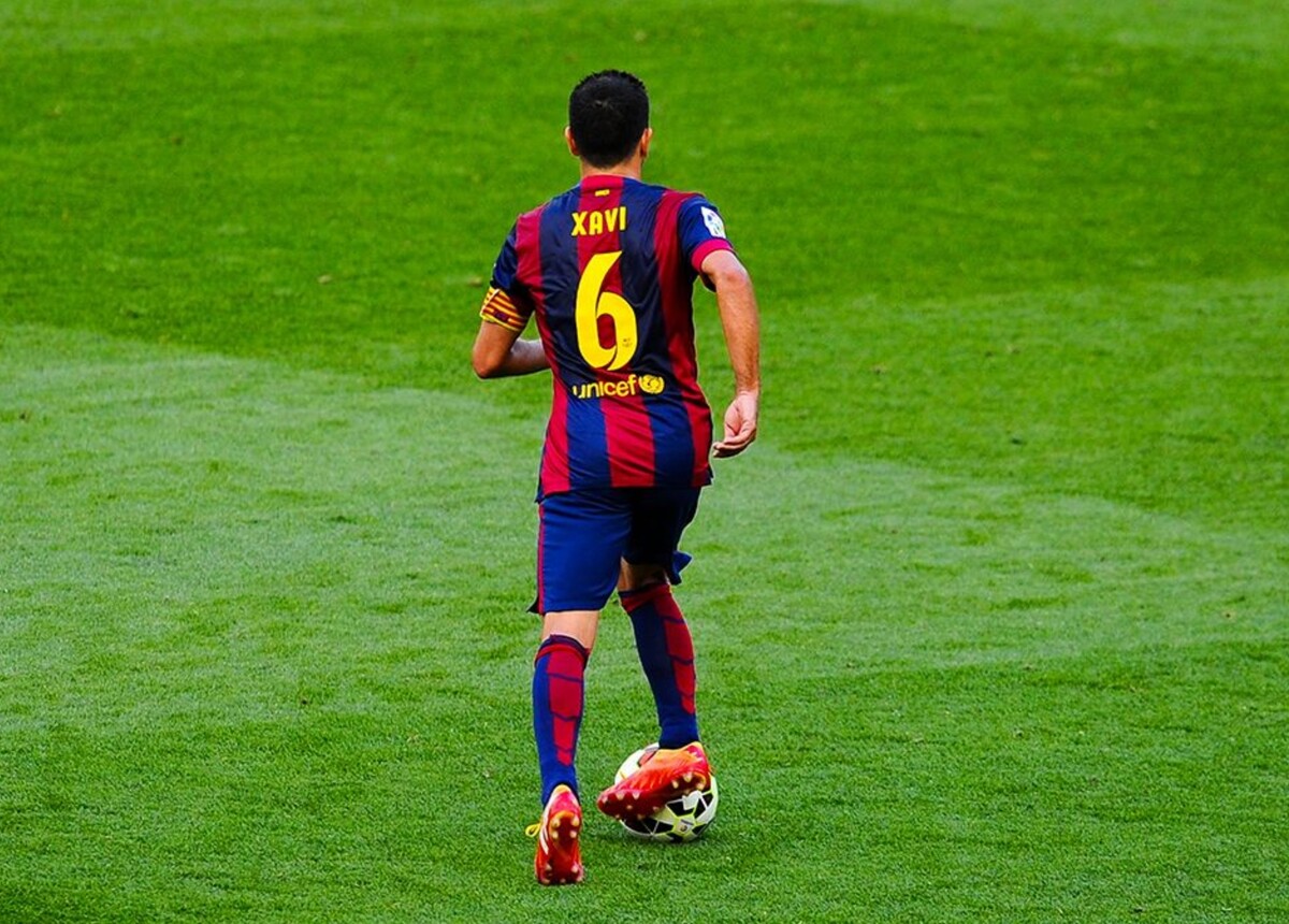 사비 에르난데스 등번호 6번