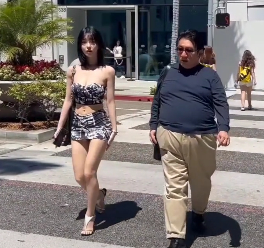 과즙세연 인세연 방시혁