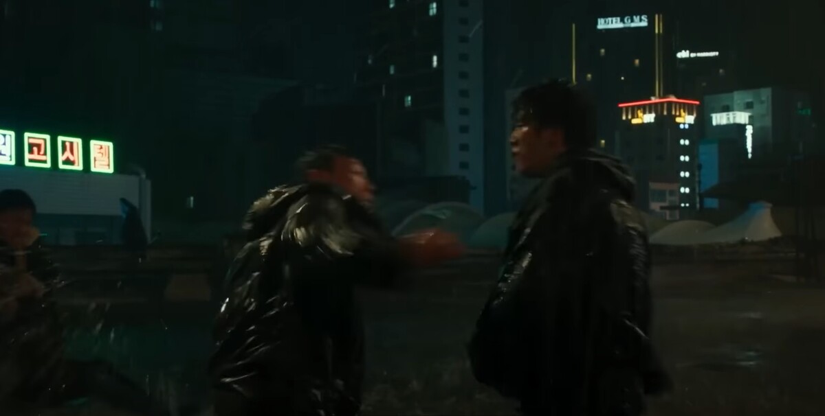 베테랑2 예고편 속 액션신