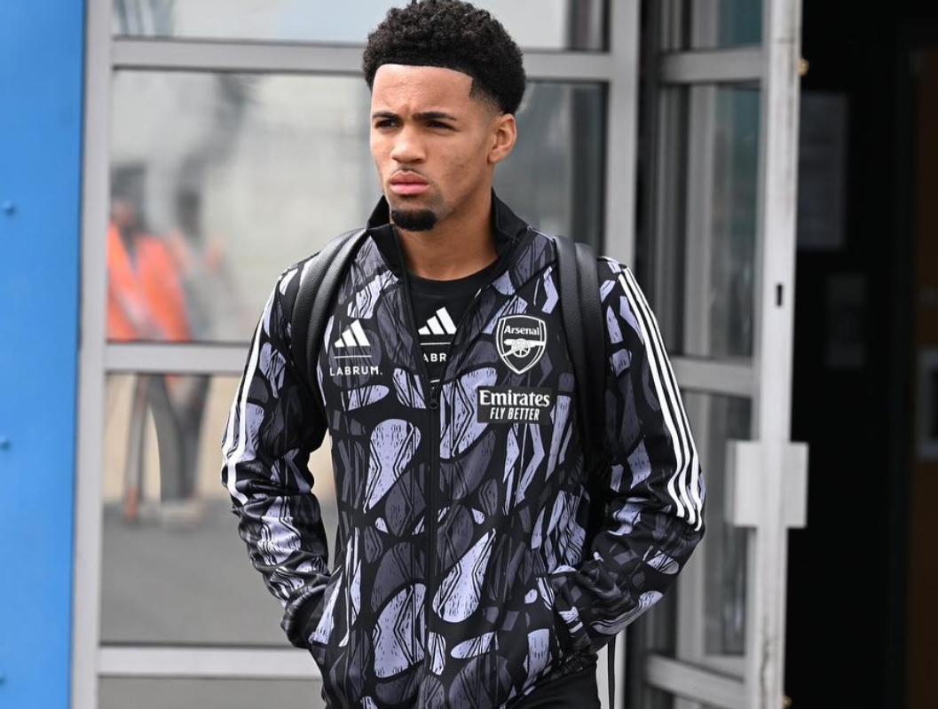 아스날 헤일 엔드 에단 은와네리