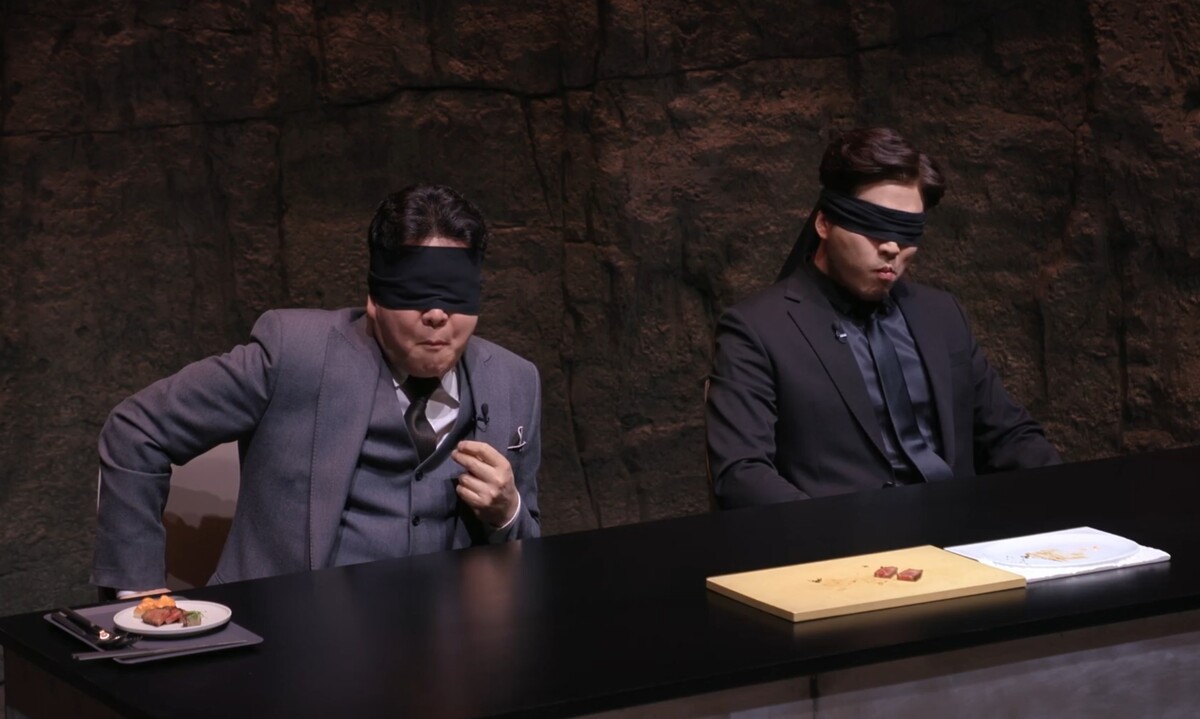 흑백요리사 4화 최현석 요리 심사 장면