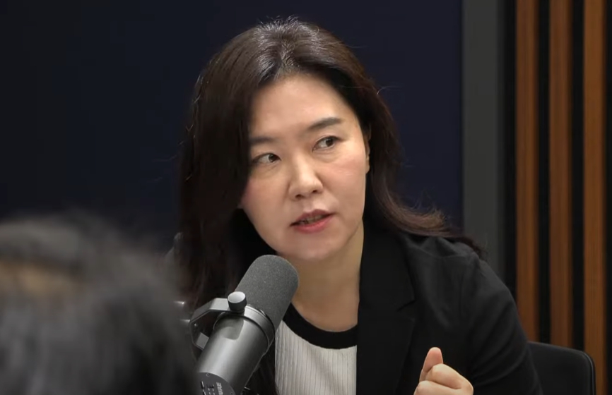 강유정 뉴스공장