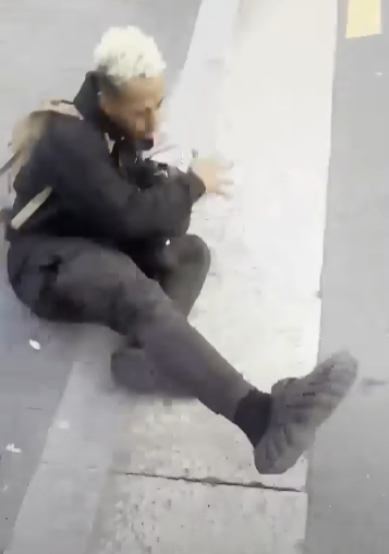 유달근 조니 소말리 응징