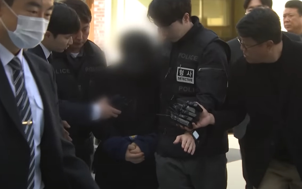 육군 중령 체포