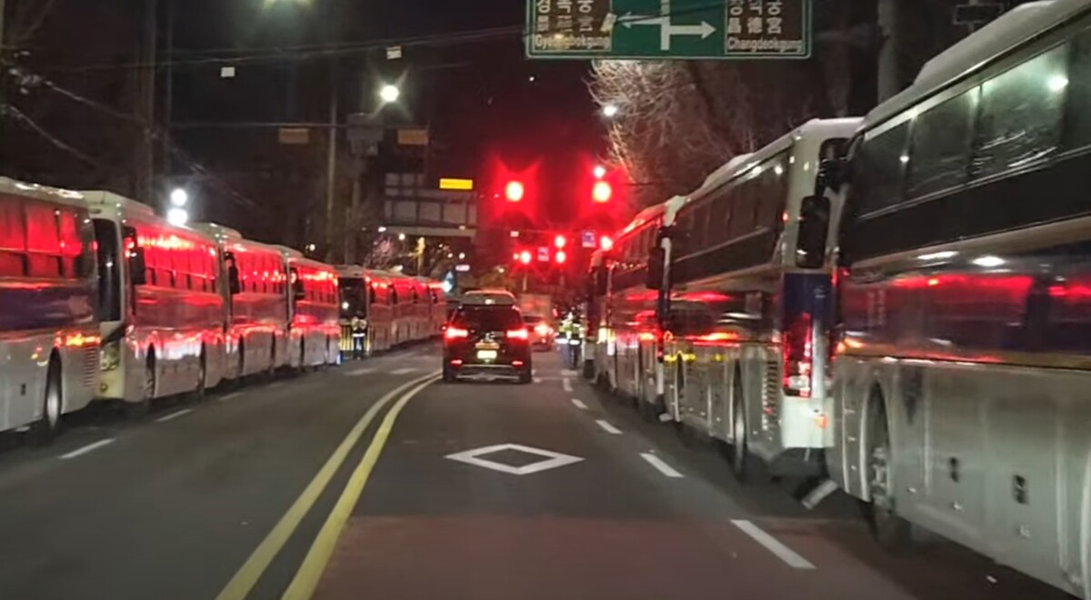 헌재 경찰 차벽