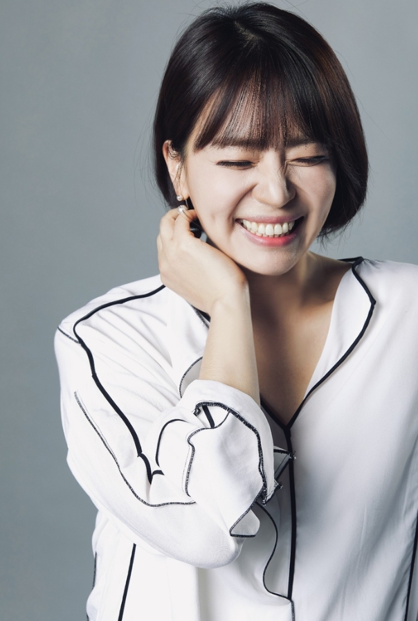 최지은 아나운서