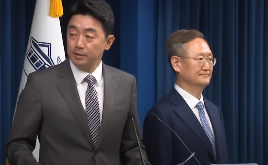 강훈식 비서실장과 봉욱 민정수석