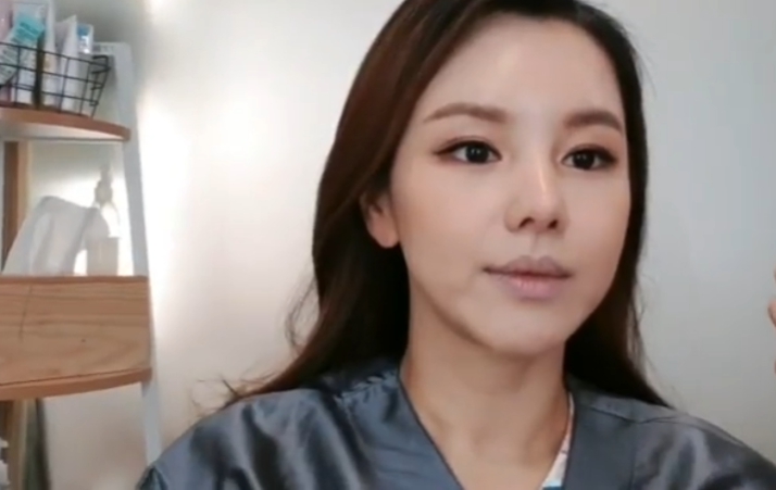 강미정 아나운서