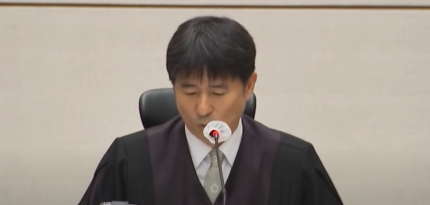 윤석열 내란 재판 과정